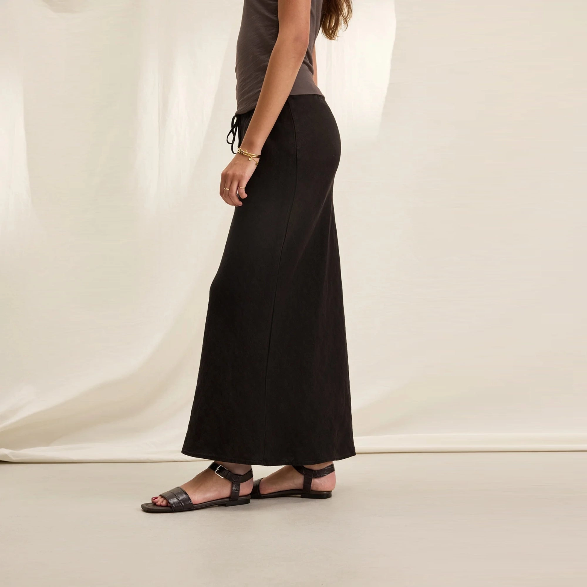 Beka Heavy Linen Skirt (Black)