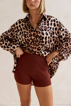 Bumble Knit Shorts (Dark Rust)