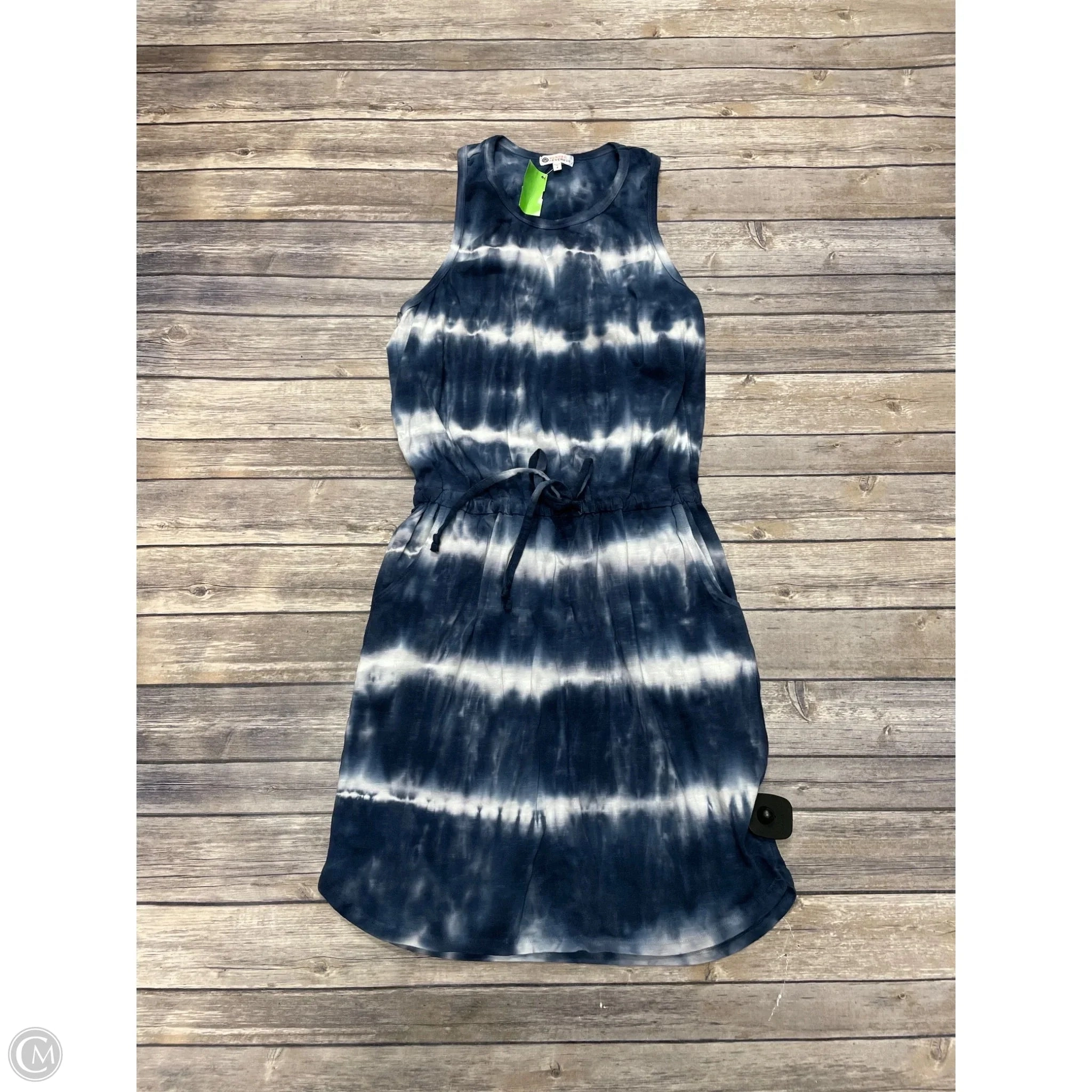 Dress Casual Short By Sundry In Tie Dye Print, Size: M