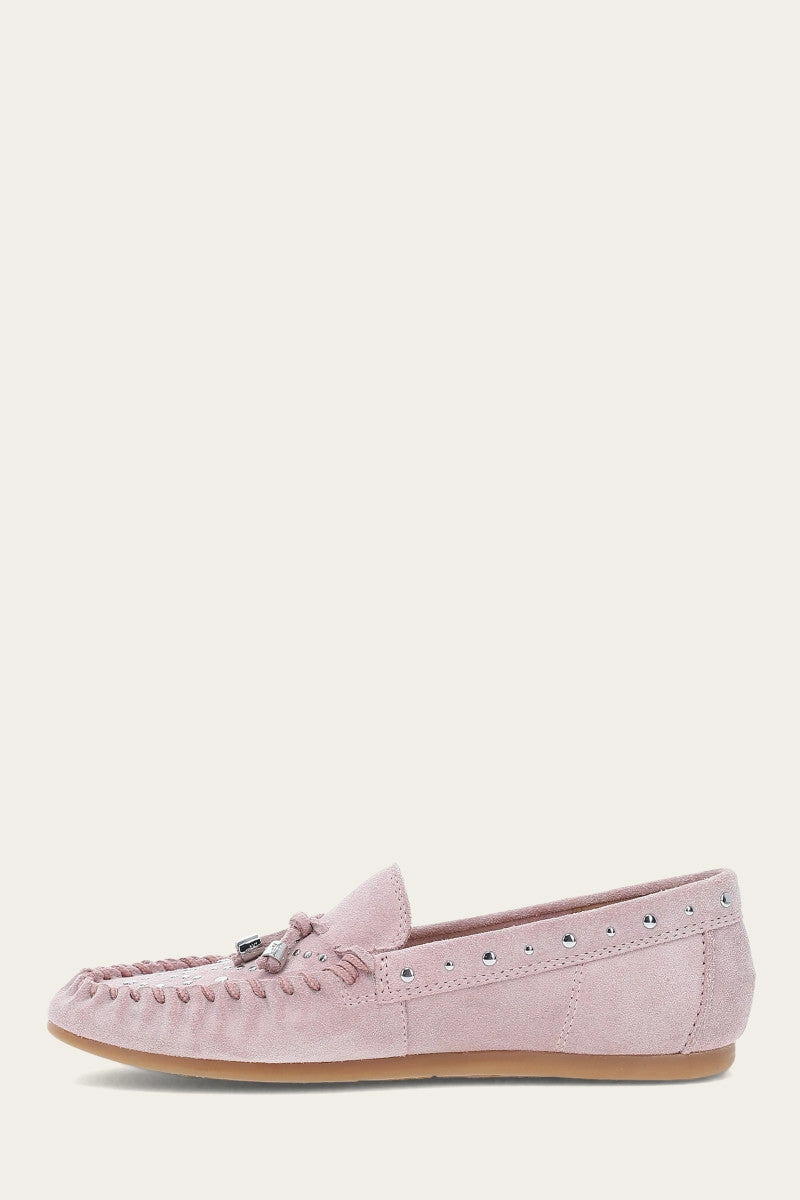 Naya Stud Moc