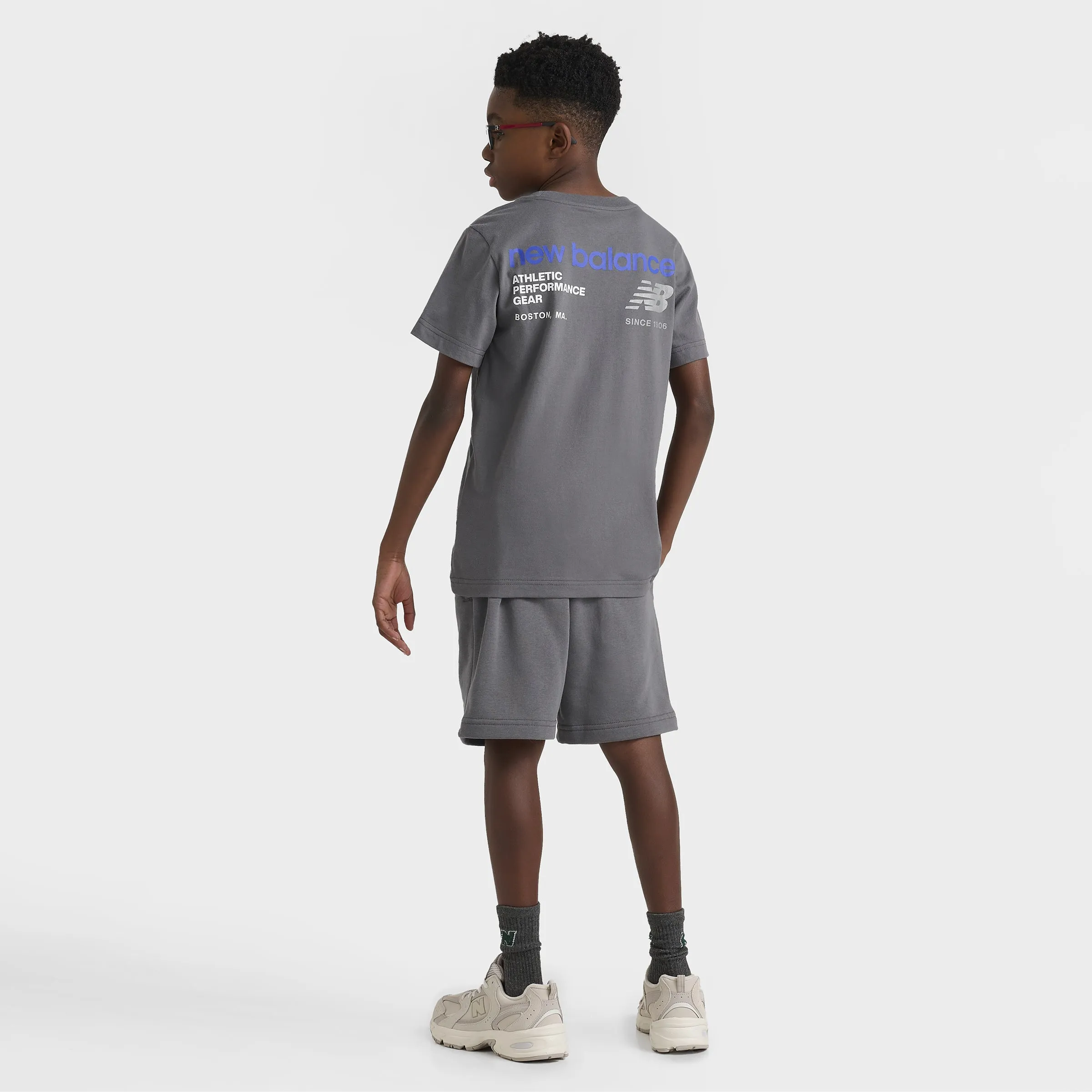 New Balance Junior Boys' Linear Logo Back Hit Tee / Castle Rock