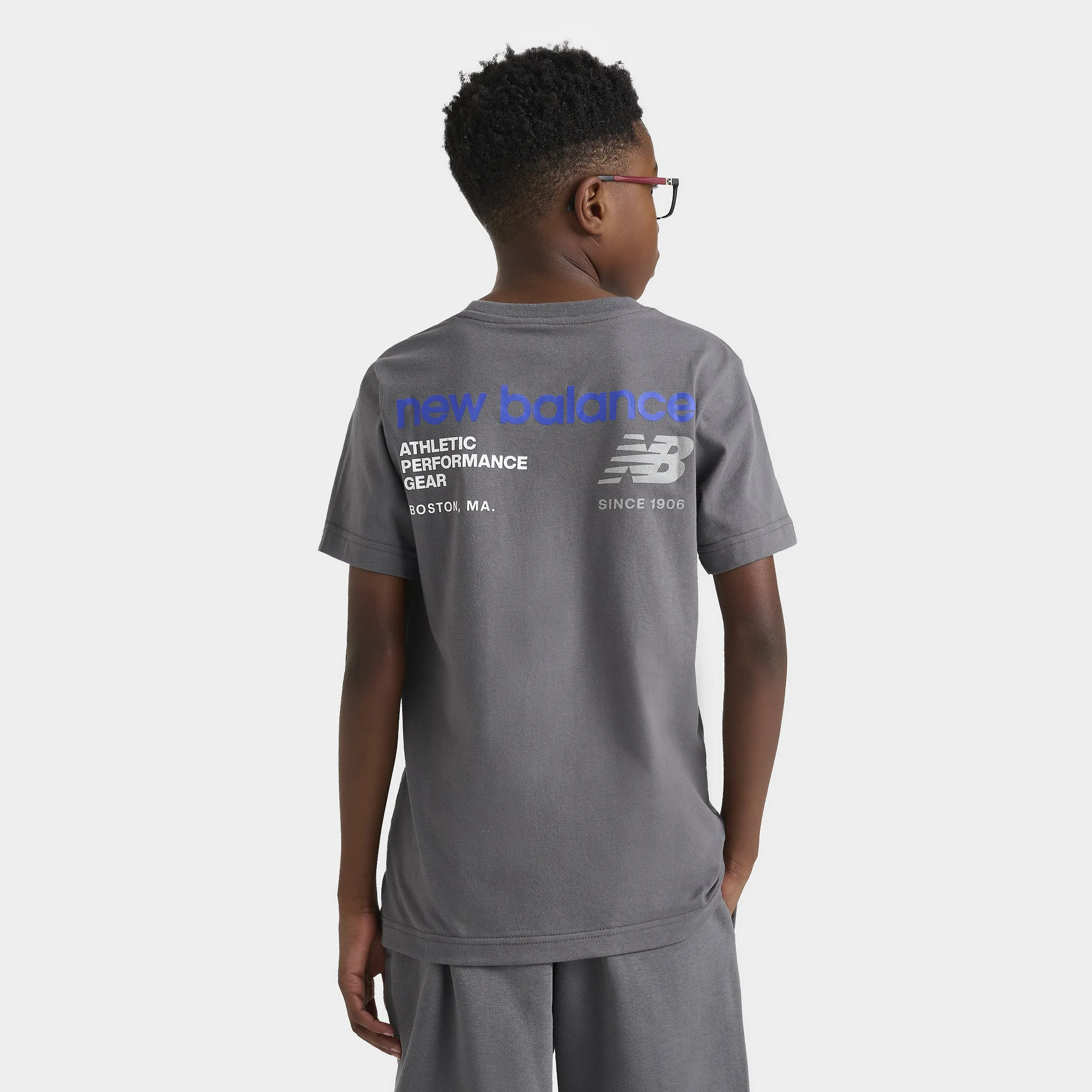 New Balance Junior Boys' Linear Logo Back Hit Tee / Castle Rock