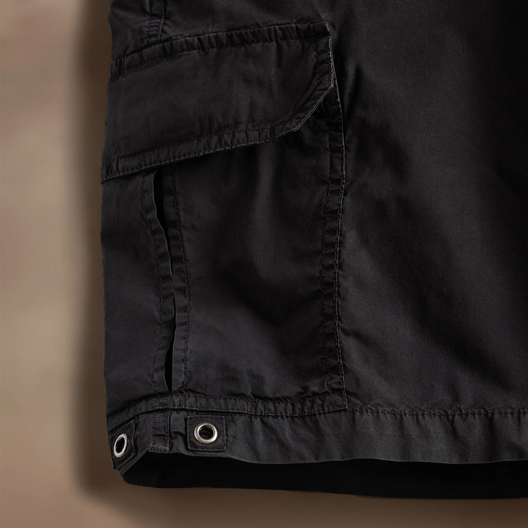 Parachute Poplin Cargo Short - Black