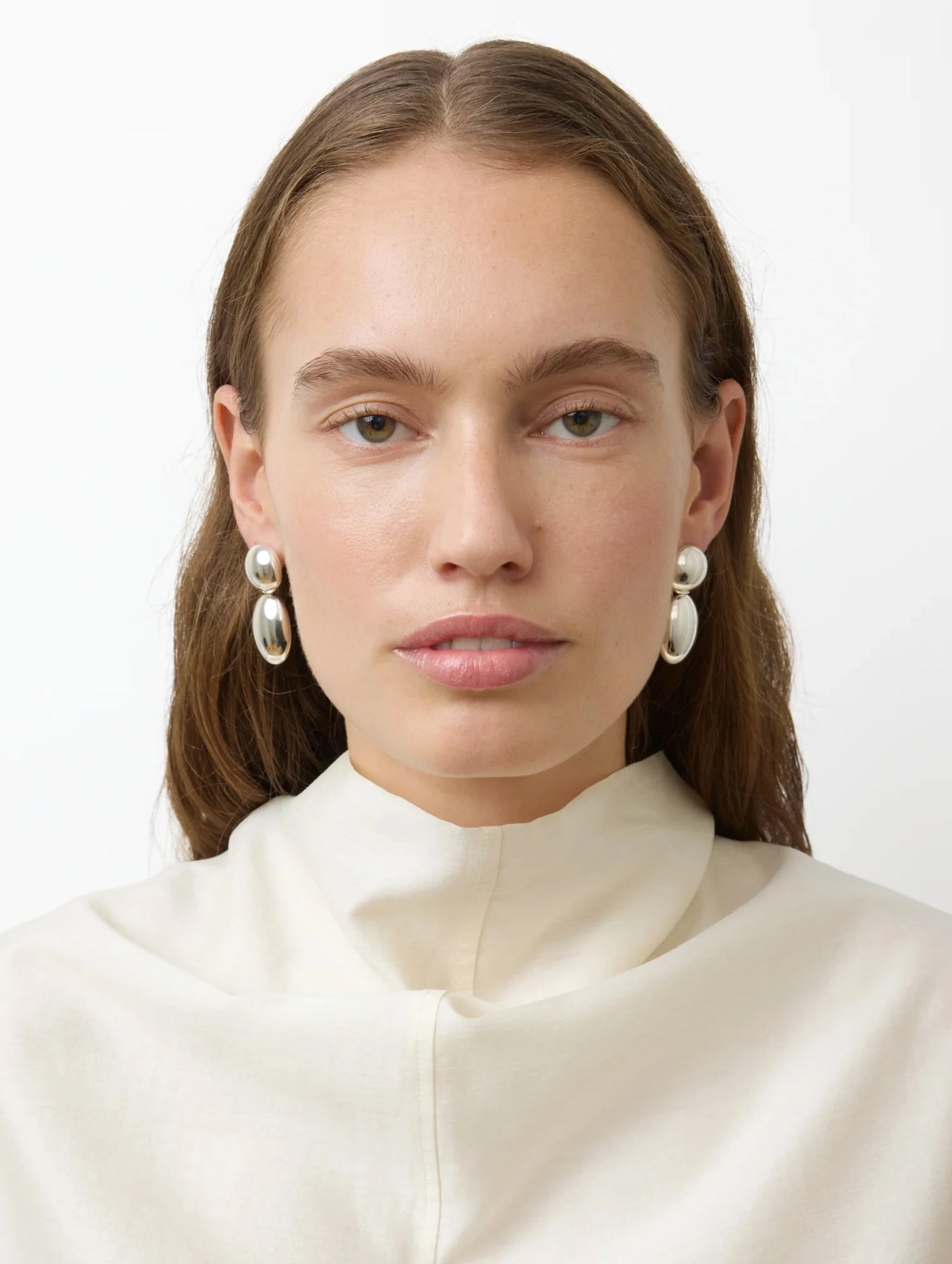 The Klara Earrings in Silver