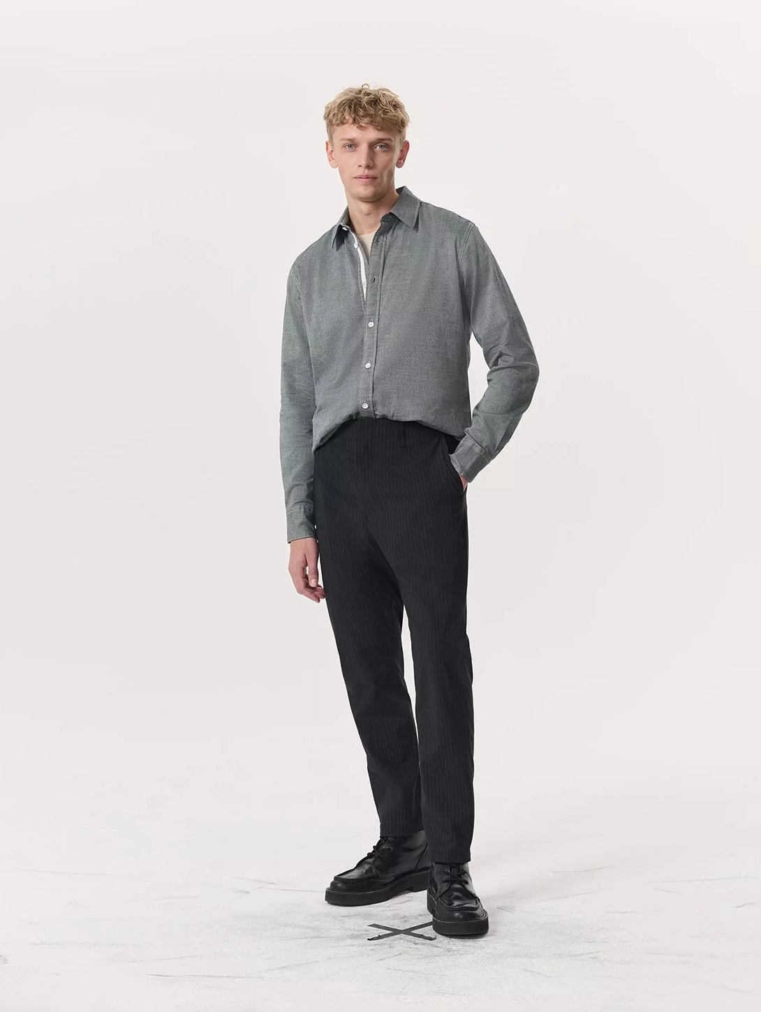 Tomlin Stretch Dobby Shirt - Pearl Grey