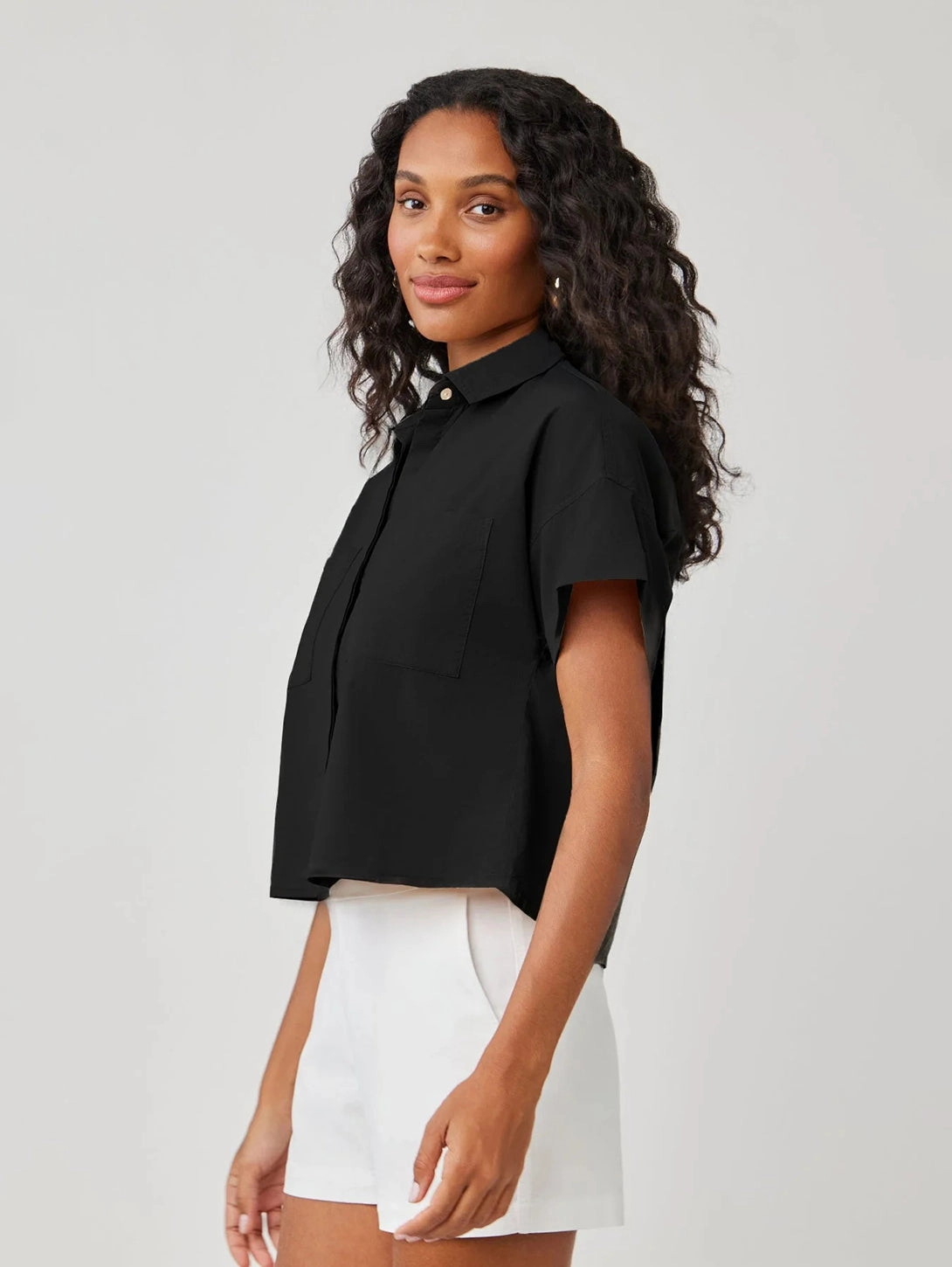 Two Pocket Short Sleeve Shirt - Black