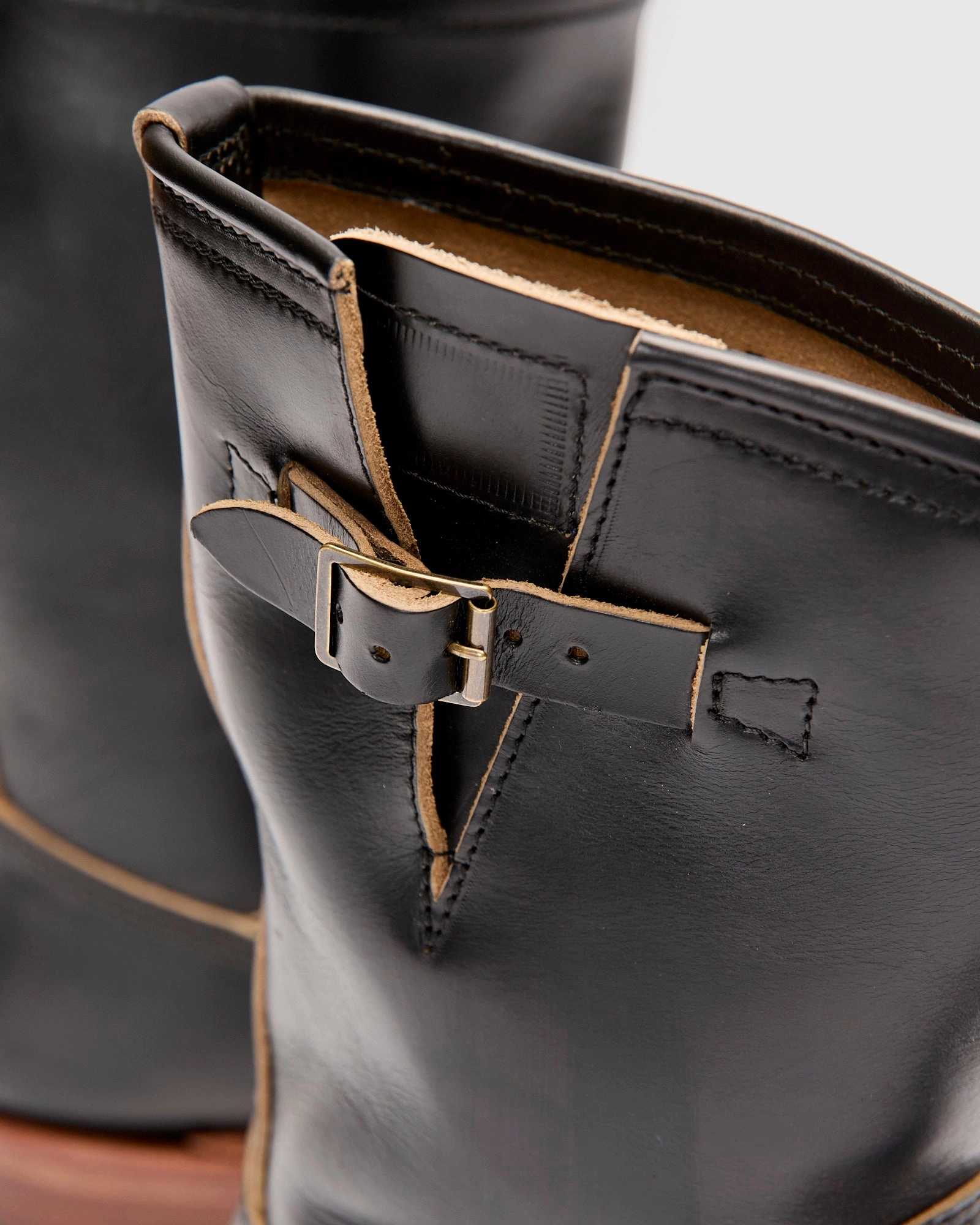 Wabash Engineer Boot in Horween Chromexcel Black