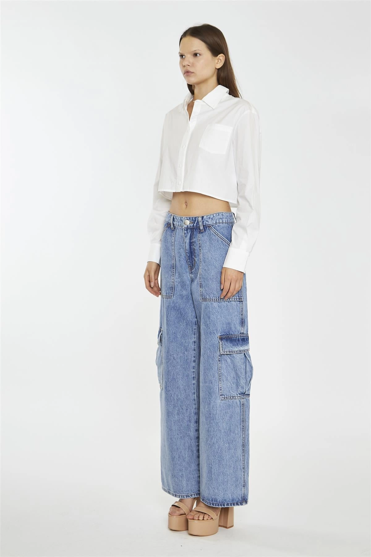 White Long-Sleeve Collared Crop-Shirt
