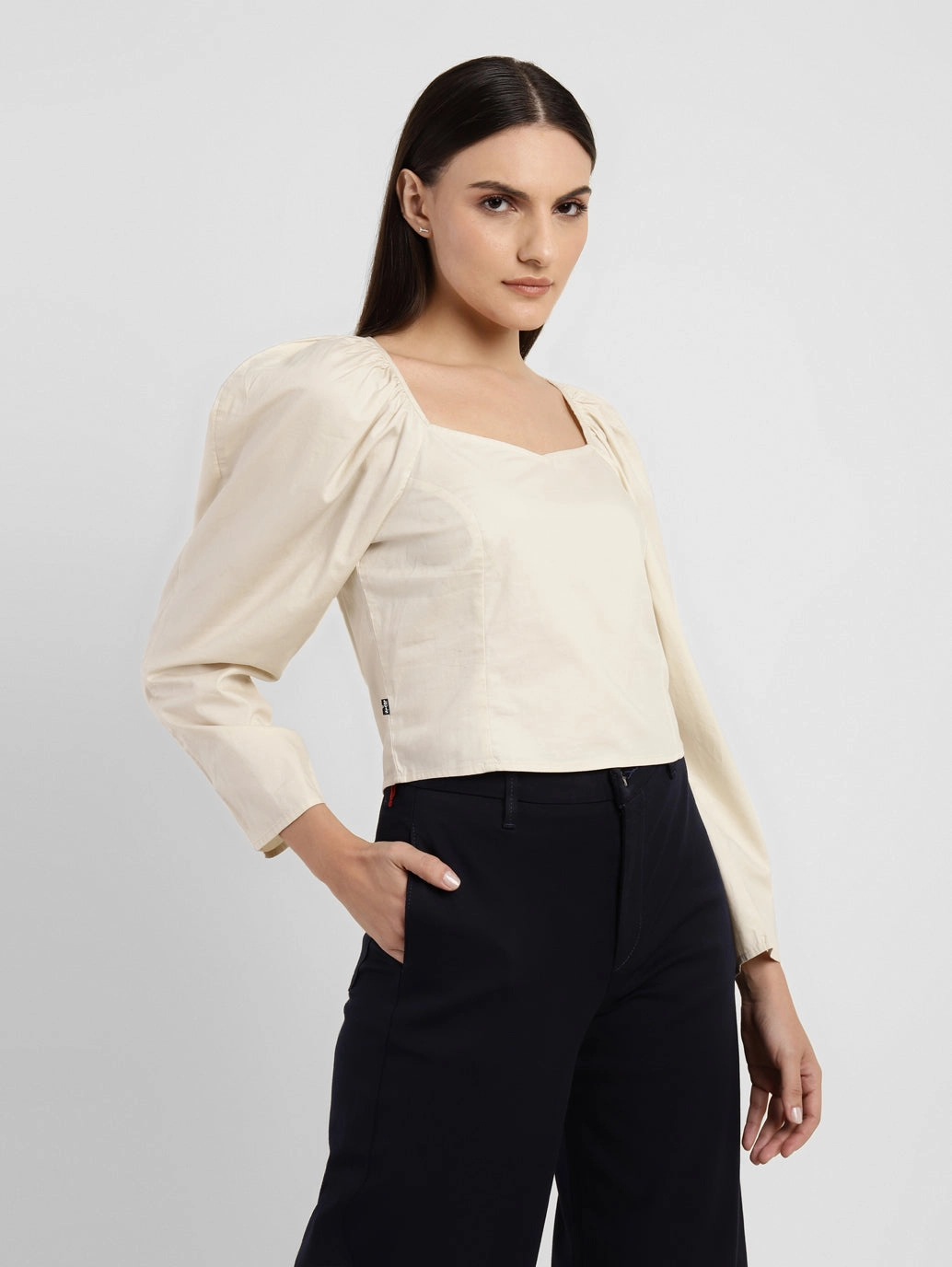 Women's Solid Sweet Heart Neck Top