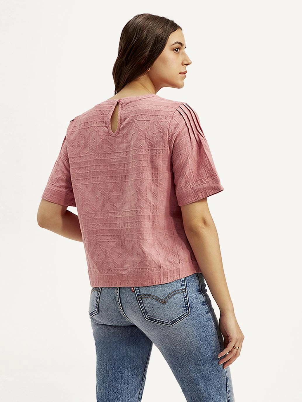 Women's Textured Pink Round Neck Top