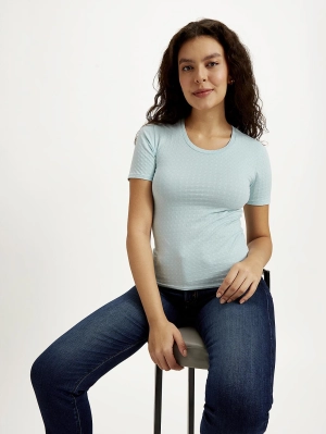 Women's Textured Slim Fit T-shirt