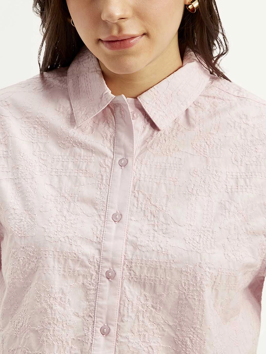 Women's Textured Spread Collar Shirt